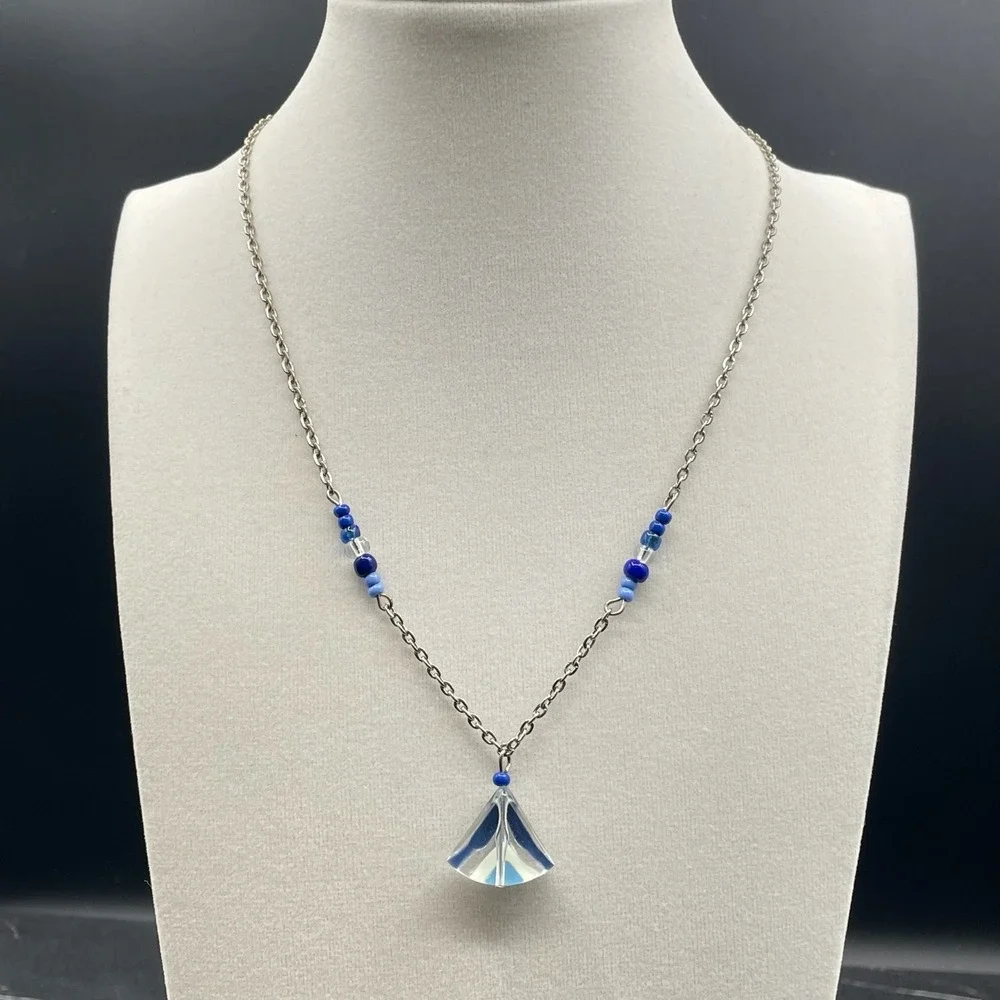 Vintage Womens Blue Glass Pendant & Crystal Bead Chain Fashion Necklace‎